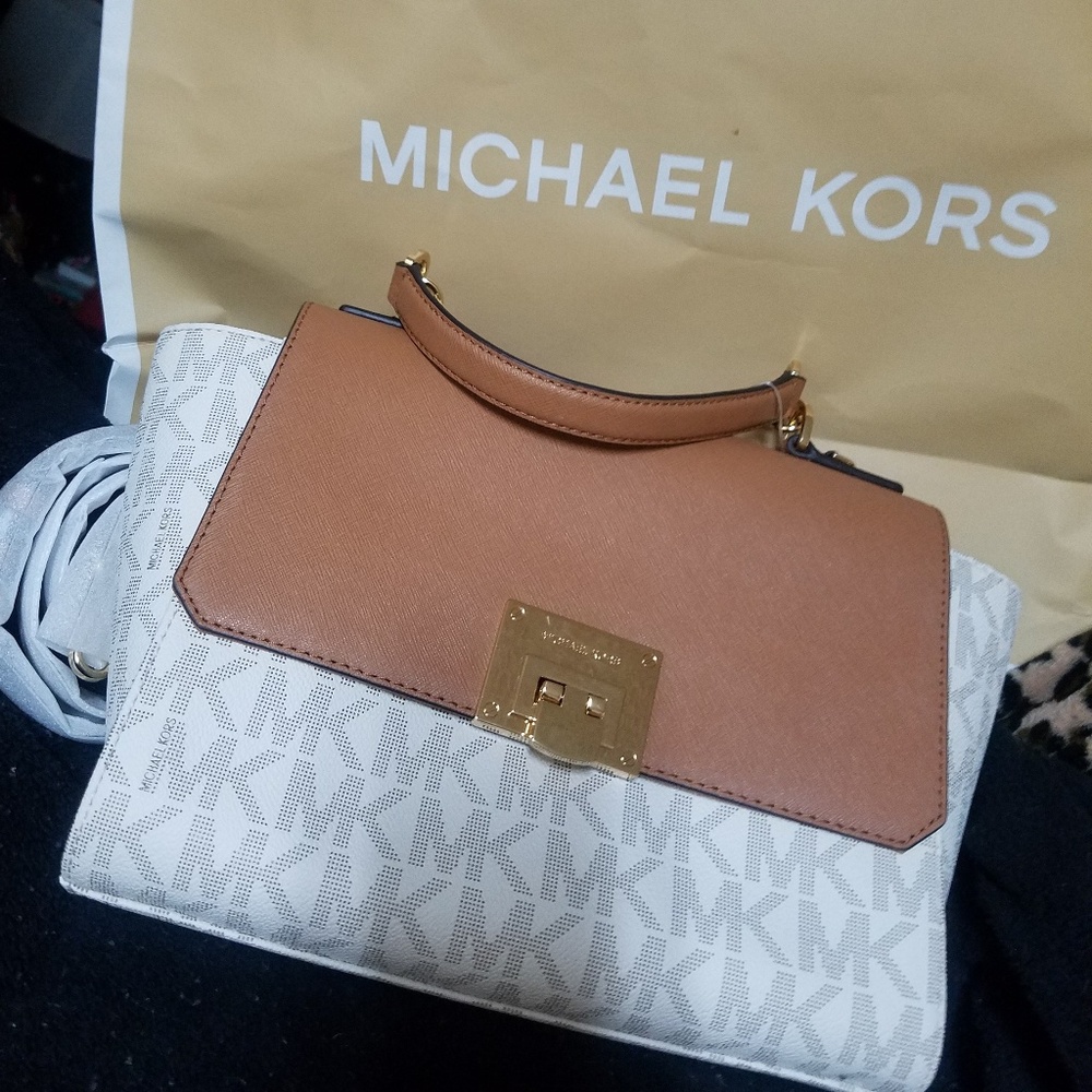 New mk Vanilla/white crossbody-bag